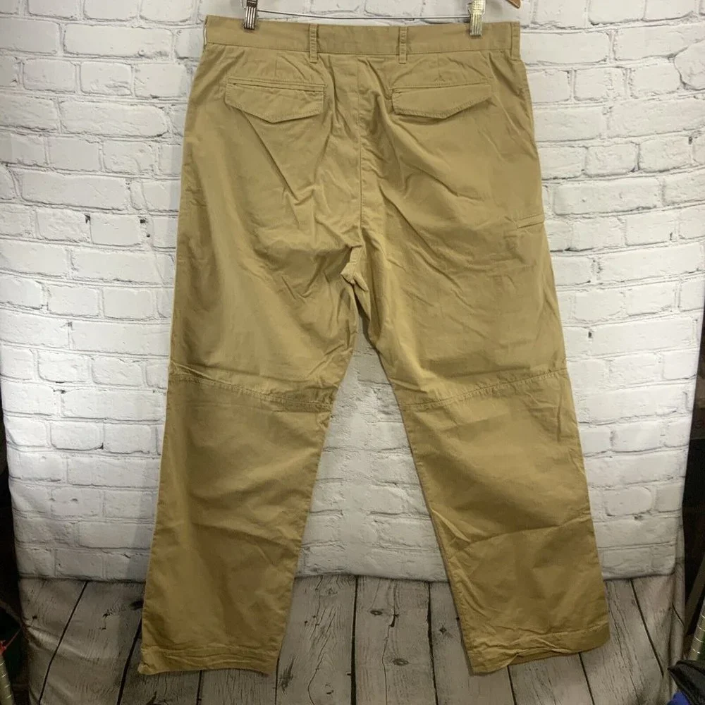 Banana Republic Slacks Mens Sz 35 x 32 Beige Pants Relaxed Fit‎